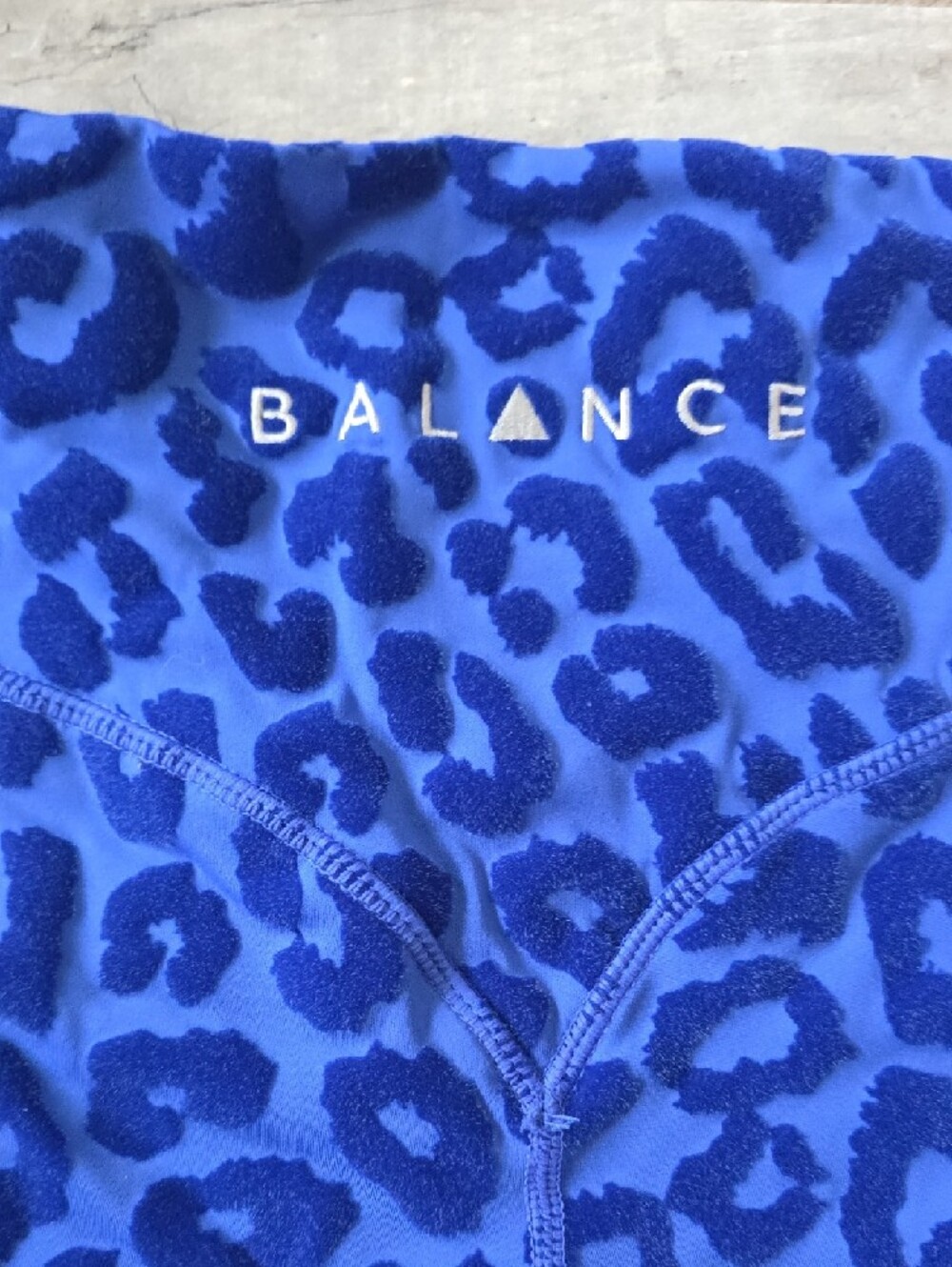 NWOT Balance/Vitality Blue Leopard Print Women’s Active Shorts - Picture 3 of 8